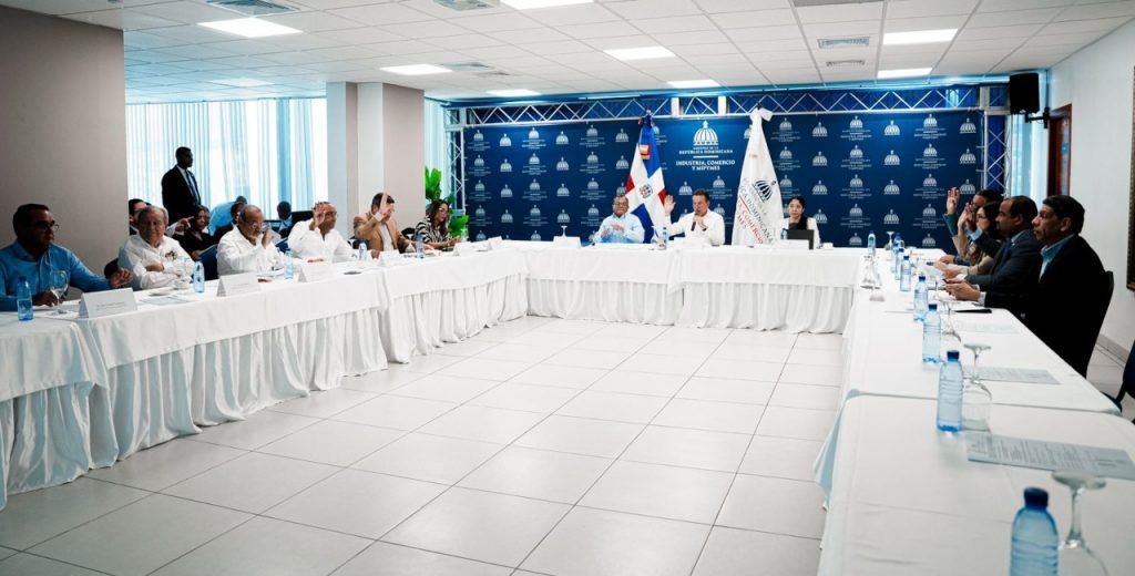 Consejo-Nacional-de-Zonas-Francas-de-Exportacion-aprobo-2-nuevos-parques-industriales-002-rs-1024x520