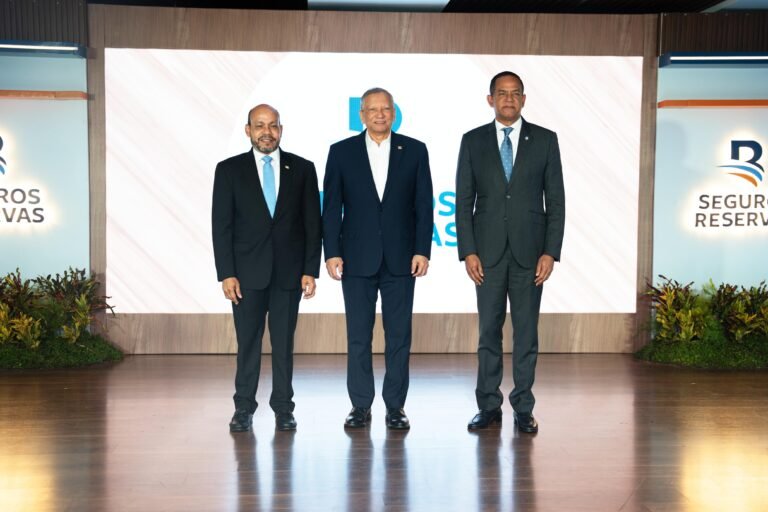 Seguros Reservas celebra su vigésimo cuarto aniversario junto a corredores de seguros