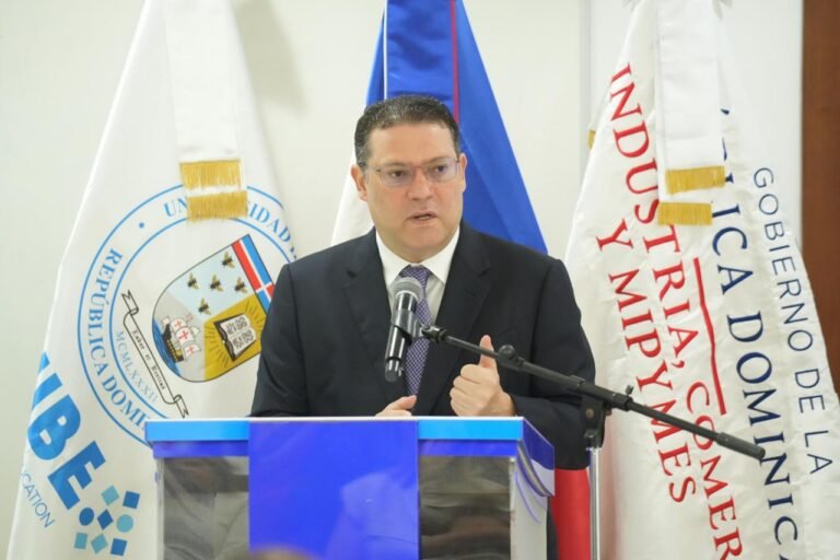 Eduardo Sanz Lovatón